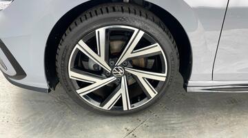 2023 Volkswagen 2.0 TDI R-Line DSG Euro 6 5-door (Grey) - Image: 39