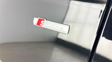 2020 Audi 2.0 TDI 40 Black Edition S Tronic quattro Euro 6 5-door (Black) - Image: 37