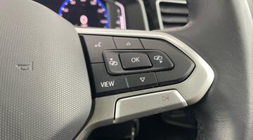 2021 Volkswagen 1.0 TSI R-Line Euro 6 5-door (White) - Image: 24