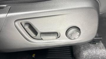 2025 Volvo 2.0 B3 MHEV Plus DCT Auto Euro 6 5-door (Brown) - Image: 20