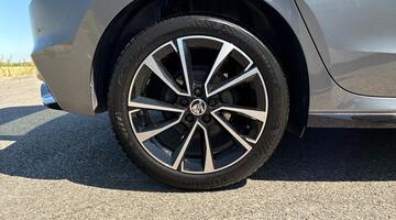 2024 Škoda 1.0 TSI Monte Carlo DSG Euro 6 5-door (Grey) - Image: 9