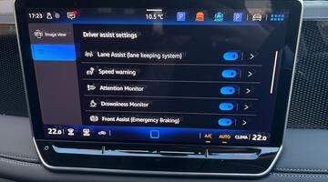 2025 Volkswagen ETSI MHEV Match DSG Euro 6 5-door (Grey) - Image: 16