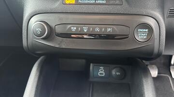 2024 Ford 1.0T EcoBoost MHEV ST-Line Euro 6 5-door (White) - Image: 25