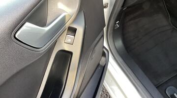 2019 Ford Ti-VCT Trend Euro 6 5-door (Silver) - Image: 9