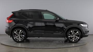 2019 Volvo 2.0 T4 R-Design Pro Auto Euro 6 5-door (Black) - Image: 4