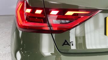 2025 Audi TFSI 35 Black Edition Sportback S Tronic Euro 6 5-door (Green) - Image: 31