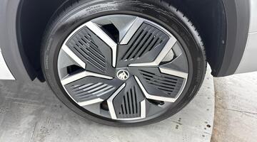 2025 Škoda TSI e-TEC MHEV SportLine DSG Euro 6 5-door (7 Seat) (Silver) - Image: 37