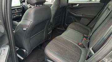 2026 Ford EcoBoost ST-Line X Euro 6 5-door (Grey) - Image: 10