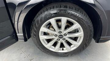 2022 Audi TFSI CoD 35 Sport S Tronic Euro 6 5-door (Black) - Image: 5