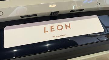 2025 CUPRA EHybrid 25.8kWh VZ1 DSG Euro 6 5-door (Grey) - Image: 34