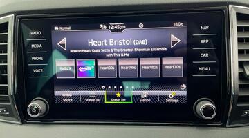 2024 Škoda TSI ACT SE L DSG Euro 6 5-door (Black) - Image: 13