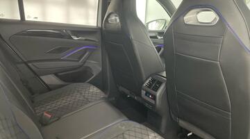 2024 Volkswagen 2.0 TDI R-Line DSG Euro 6 5-door (White) - Image: 17