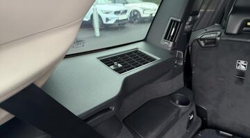 2025 Volvo 2.0 T8 18.8kWh Ultra Dark Auto 4WD Euro 6 5-door (Black) - Image: 31