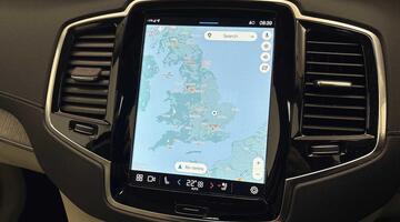 2024 Volvo 2.0h T8 18.8kWh Ultra Dark Auto 4WD Euro 6 5-door (Blue) - Image: 36