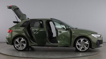 2025 Audi TFSI 35 Black Edition Sportback S Tronic Euro 6 5-door (Green) - Image: 10