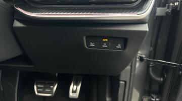 2025 Škoda TSI e-TEC MHEV SportLine DSG Euro 6 5-door (Grey) - Image: 24