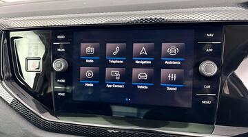 2025 Volkswagen 1.0 TSI Match DSG Euro 6 5-door (Grey) - Image: 18