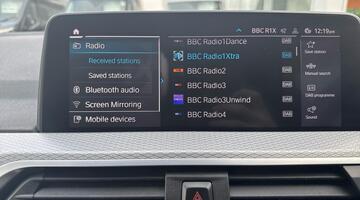 2022 BMW 2.0 30e 12kWh M Sport Auto xDrive Euro 6 5-door (Grey) - Image: 14