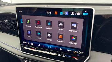 2024 Volkswagen 2.0 TDI R-Line DSG Euro 6 5-door (Grey) - Image: 18