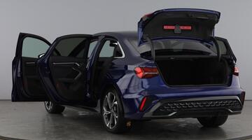 2025 Audi TFSI 35 S line S Tronic Euro 6 4-door (Blue) - Image: 11