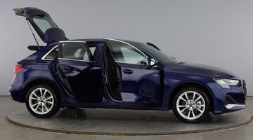 2025 Audi TFSIe 40 Sport Sportback S Tronic Euro 6 5-door 17.9kWh (Blue) - Image: 10