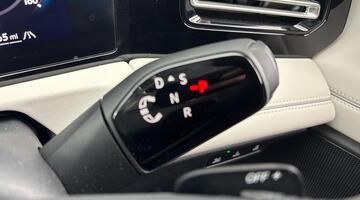 2025 Volkswagen ETSI MHEV Elegance DSG Euro 6 5-door (Green) - Image: 25