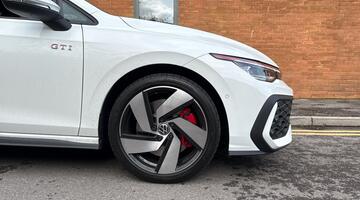 2025 Volkswagen 2.0 TSI GTI DSG Euro 6 5-door (White) - Image: 5