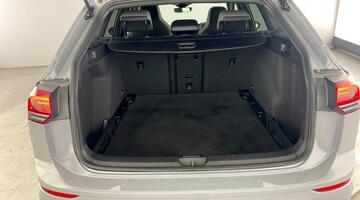 2023 Volkswagen ETSI MHEV R-Line DSG Euro 6 5-door (Grey) - Image: 31