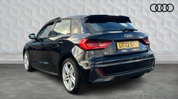 2022 Audi 1.0 TFSI 30 S line Sportback S Tronic Euro 6 5-door (Black) - Image: 3