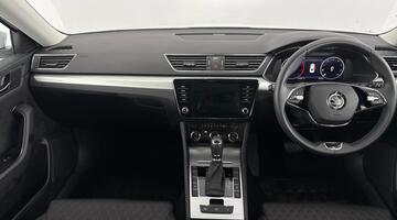 2024 Škoda 2.0 TDI SE DSG Euro 6 5-door (White) - Image: 9