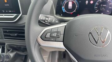 2025 Volkswagen 2.0 TDI CR35 Commerce RWD LWB High Roof Euro 6 5-door (White) - Image: 25