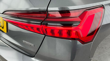 2025 Audi 2.0 TFSIe 50 Black Edition S Tronic quattro Euro 6 4-door 17.9kWh (Grey) - Image: 32