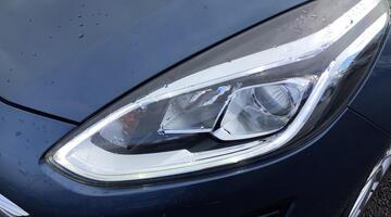 2019 Ford 1.0T EcoBoost Titanium Euro 6 5-door (Blue) - Image: 26