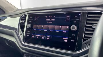 2019 Volkswagen TDI SEL Euro 6 5-door (Blue) - Image: 14