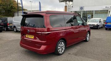 2025 Volkswagen TSI eHybrid 19.7kWh Ocean DSG 4Motion Euro 6 4-door (Red) - Image: 25