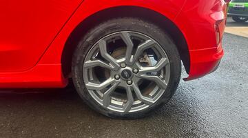 2019 Ford 1.0T EcoBoost ST-Line Euro 6 5-door (Red) - Image: 21