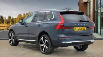 2025 Volvo 2.0h T8 18.8kWh Ultra Bright Auto Euro 6 5-door (Blue) - Image: 5