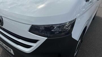 2025 Volkswagen 2.0 TDI T28 Commerce Plus FWD SWB Euro 6 5-door (White) - Image: 11