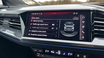 2025 Audi 45 S line Auto 5-door 82kWh (Blue) - Image: 37