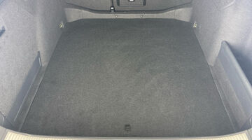 2025 Škoda 2.0 TDI SE L DSG Euro 6 5-door (Yellow) - Image: 37