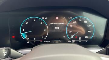 2025 Volkswagen 3.0 TDI V6 Black Edition Tiptronic 4Motion Euro 6 5-door (Black) - Image: 30