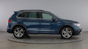 2024 Volkswagen TSI R-Line Edition DSG Euro 6 5-door (Blue) - Image: 4