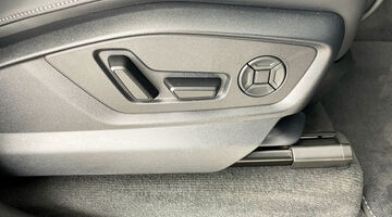 2025 Audi 3.0 TDI V6 50 Black Edition Tiptronic quattro Euro 6 5-door (Black) - Image: 23