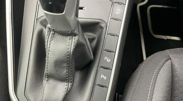 2023 Volkswagen 1.0 TSI Life DSG Euro 6 5-door (White) - Image: 25