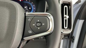 2024 Volvo 2.0 B3 MHEV Ultra Dark DCT Auto Euro 6 5-door (Blue) - Image: 19