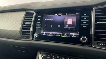 2022 Škoda TSI ACT SE L Executive Euro 6 5-door (7 Seat) (Grey) - Image: 27