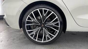 2025 CUPRA EHybrid 25.8kWh VZ2 DSG Euro 6 5-door (Grey) - Image: 31