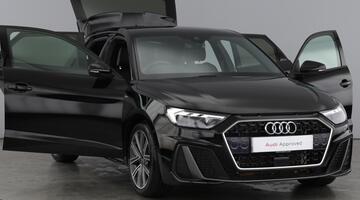 2025 Audi 1.0 TFSI 30 S line Sportback S Tronic Euro 6 5-door (Black) - Image: 9