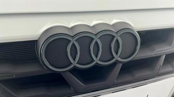 2025 Audi TFSI 35 Black Edition Sportback S Tronic Euro 6 5-door (White) - Image: 42