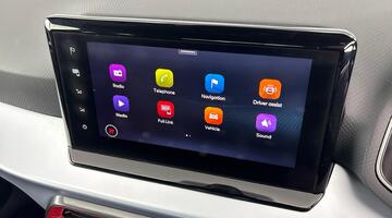 2024 SEAT 1.0 TSI FR Sport Euro 6 5-door (Red) - Image: 18